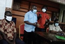 COVID-19: Remise de kits sanitaires aux établissements secondaires de Sakassou