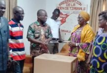 Des ordinateurs à la direction régionale de l’Education nationale de Tiassalé